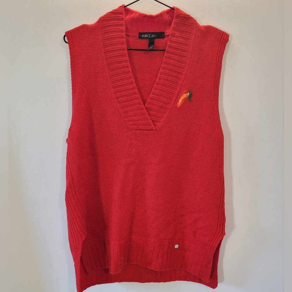 Marc Cain Red Spicy Pepper Sleeveless Pullover Wool Vest - M
